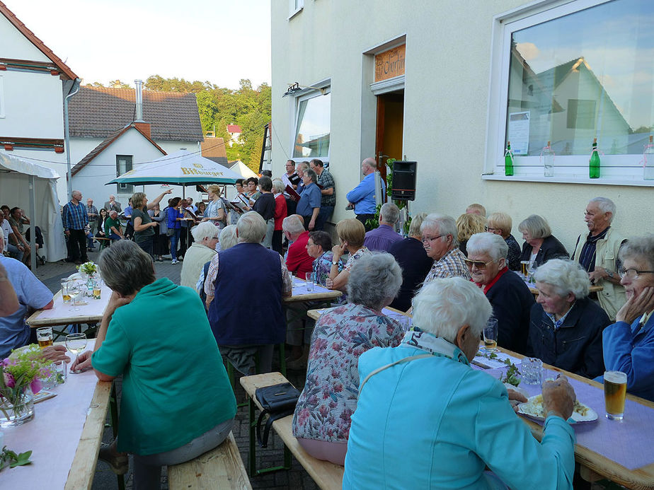 Sommerserenade vor dem "Chorfürst" (Foto: Karl-Franz Thiede)